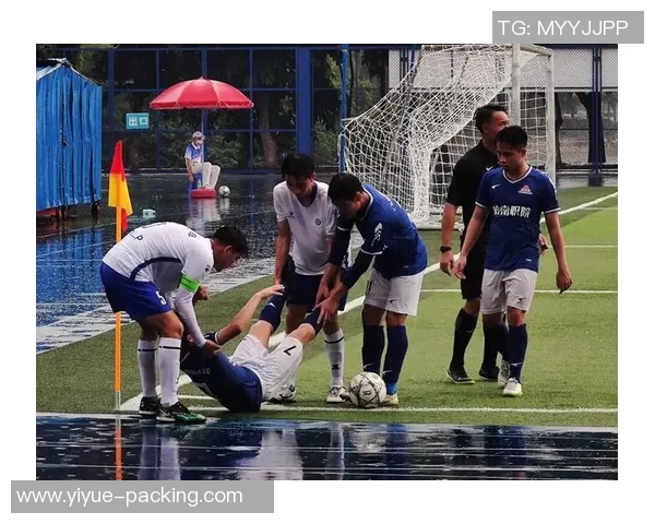 深圳足球队在杯赛中的灵活性展现与战术调整分析 深圳足球队在杯赛中的灵活性展现与战术调整分析