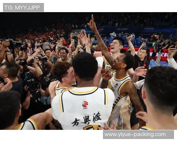 全国锦标赛回顾:南京篮球队展现出色灵活性与战术执行力的精彩表现 全国锦标赛回顾:南京篮球队展现出色灵活性与战术执行力的精彩表现